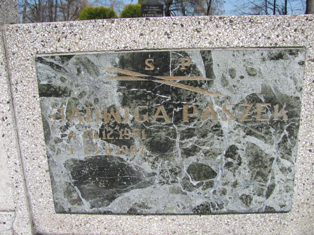 Jadwiga Paszek 1951 Czechowice Dziedzice - Grobonet - Wyszukiwarka osób pochowanych