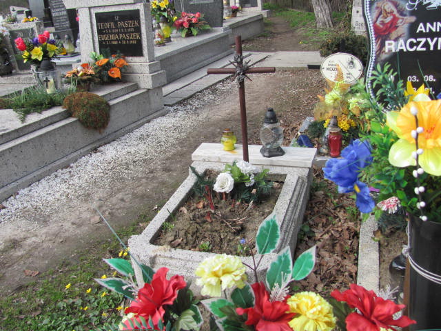 Mieczysław Komraus 1950 Czechowice Dziedzice - Grobonet - Wyszukiwarka osób pochowanych