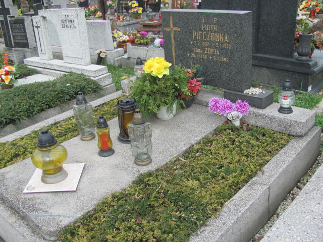 Grób Zofia Pieczonka