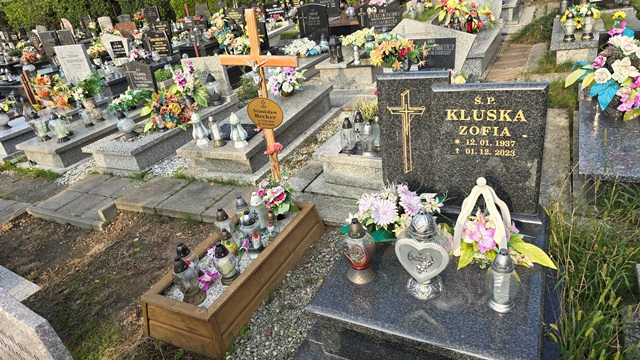 Grób Stanisław Becker